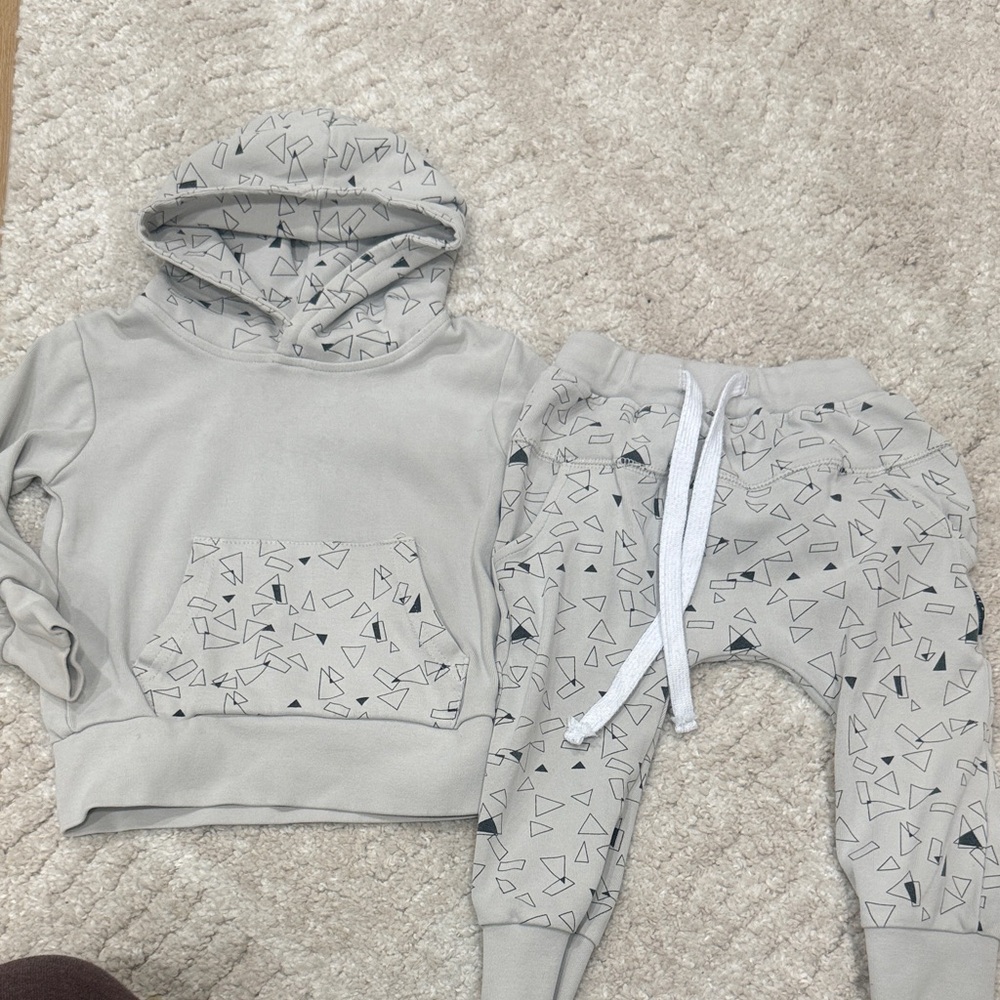 Little Bipsy matching set 18/24